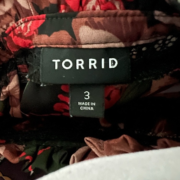 Georgette Lace Inset Blouse - Picture 4 of 5